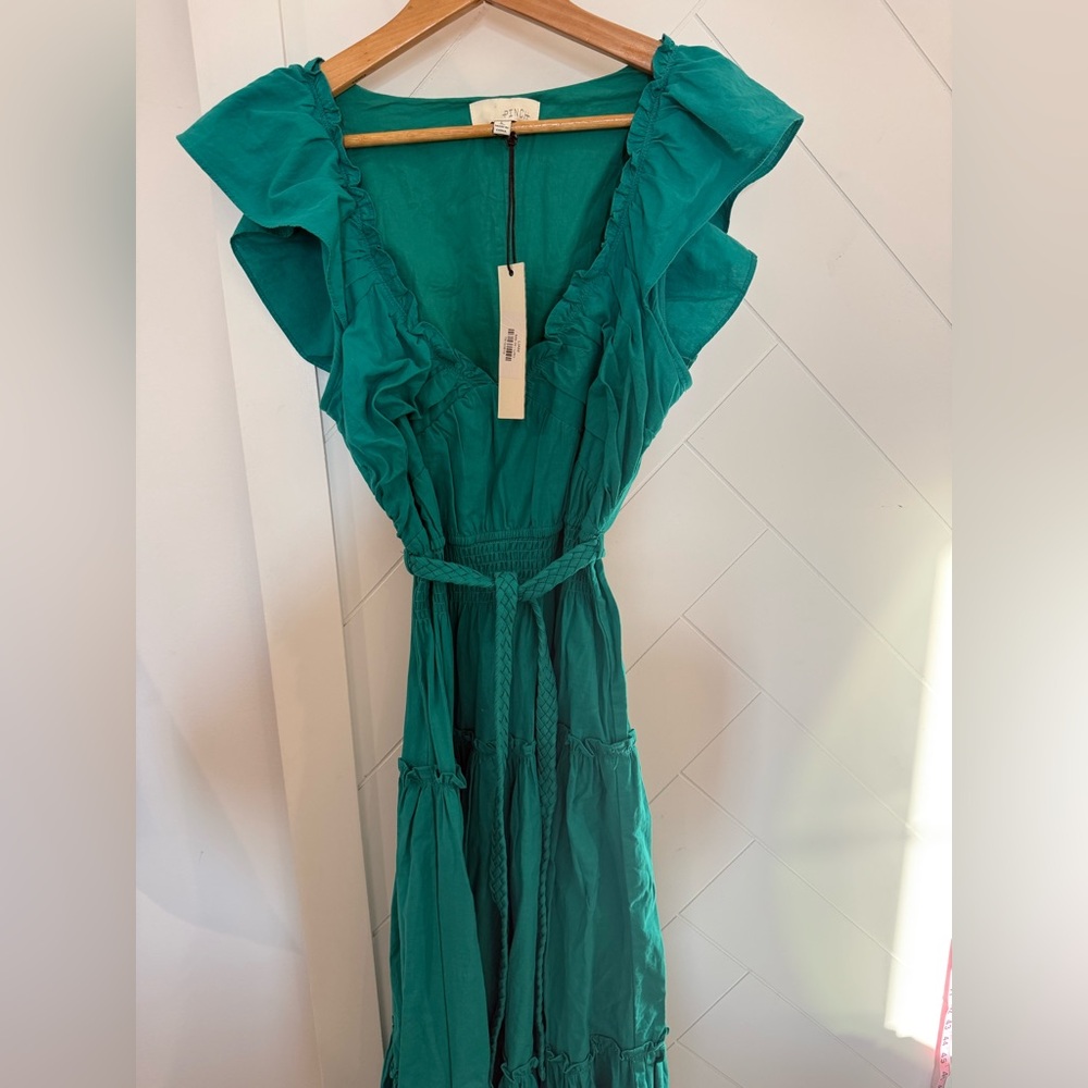 NEW WITH TAGS PINCH Liam sleeveless tiered maxi dress in emerald green Size: L - Picture 6 of 14